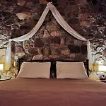 Ataviros Apartmanhotel 2*