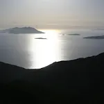 αττάβυρος 2* Έμπωνας