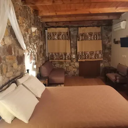 Aparthotel Ataviros Émbonas
