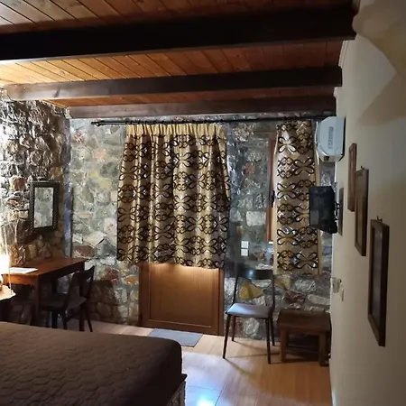 Aparthotel Ataviros