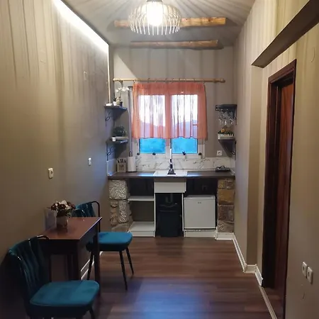 Ataviros Aparthotel Émbonas