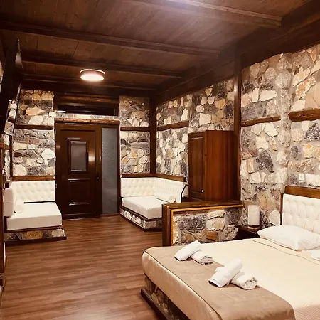 Hotel de apartamente Ataviros Émbonas