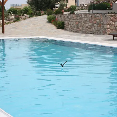 아파트호텔 Ataviros Émbonas