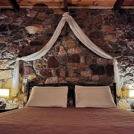 Ataviros Aparthotel Émbonas
