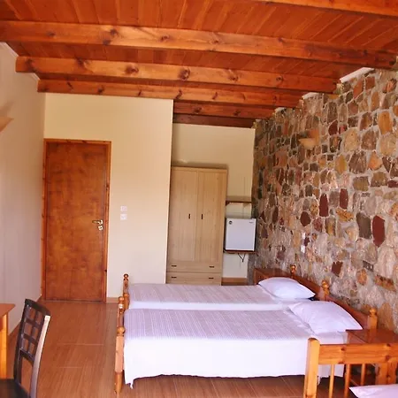 Ataviros Aparthotel 2*