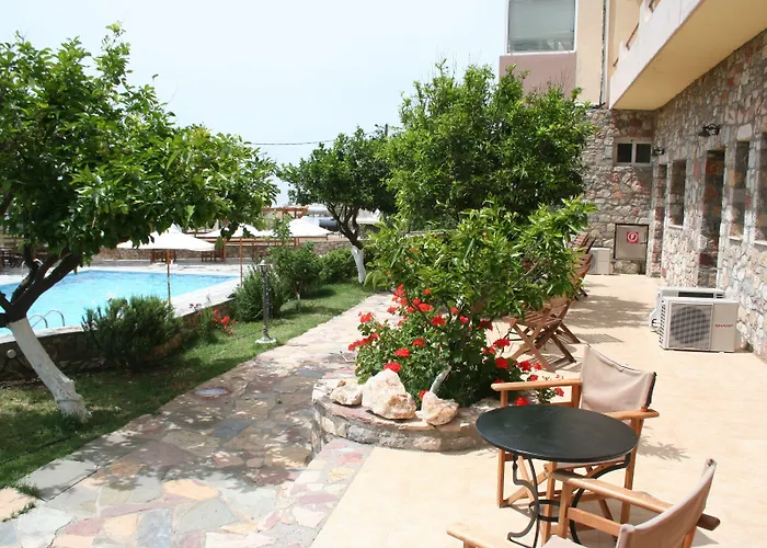 Hotel de apartamente Ataviros 2*