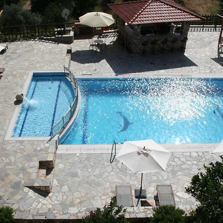 Apartmanhotel Ataviros 2*