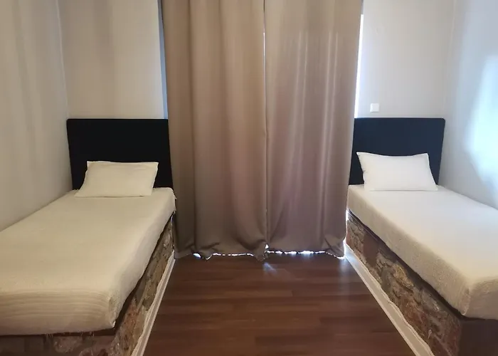 Ataviros 2* Émbonas